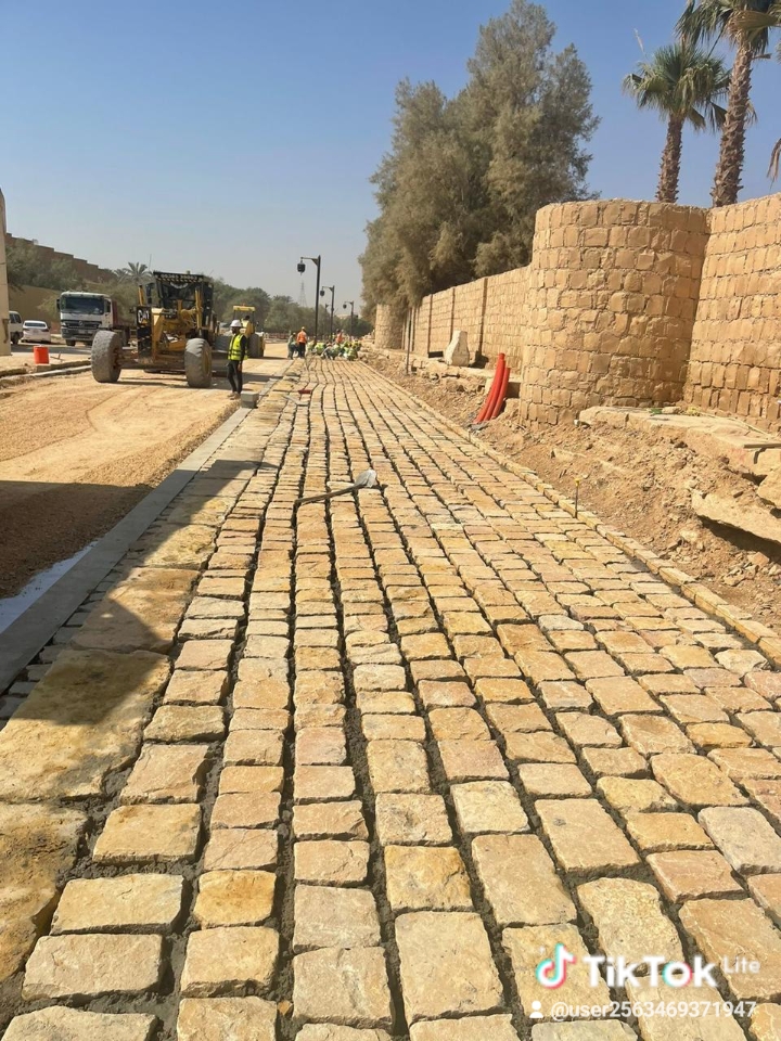 أعمال الحجر الطبيعي - صورة مشروع 16 في الرياض