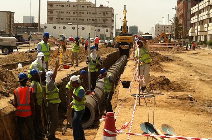 العبارات وقنوات المياه
